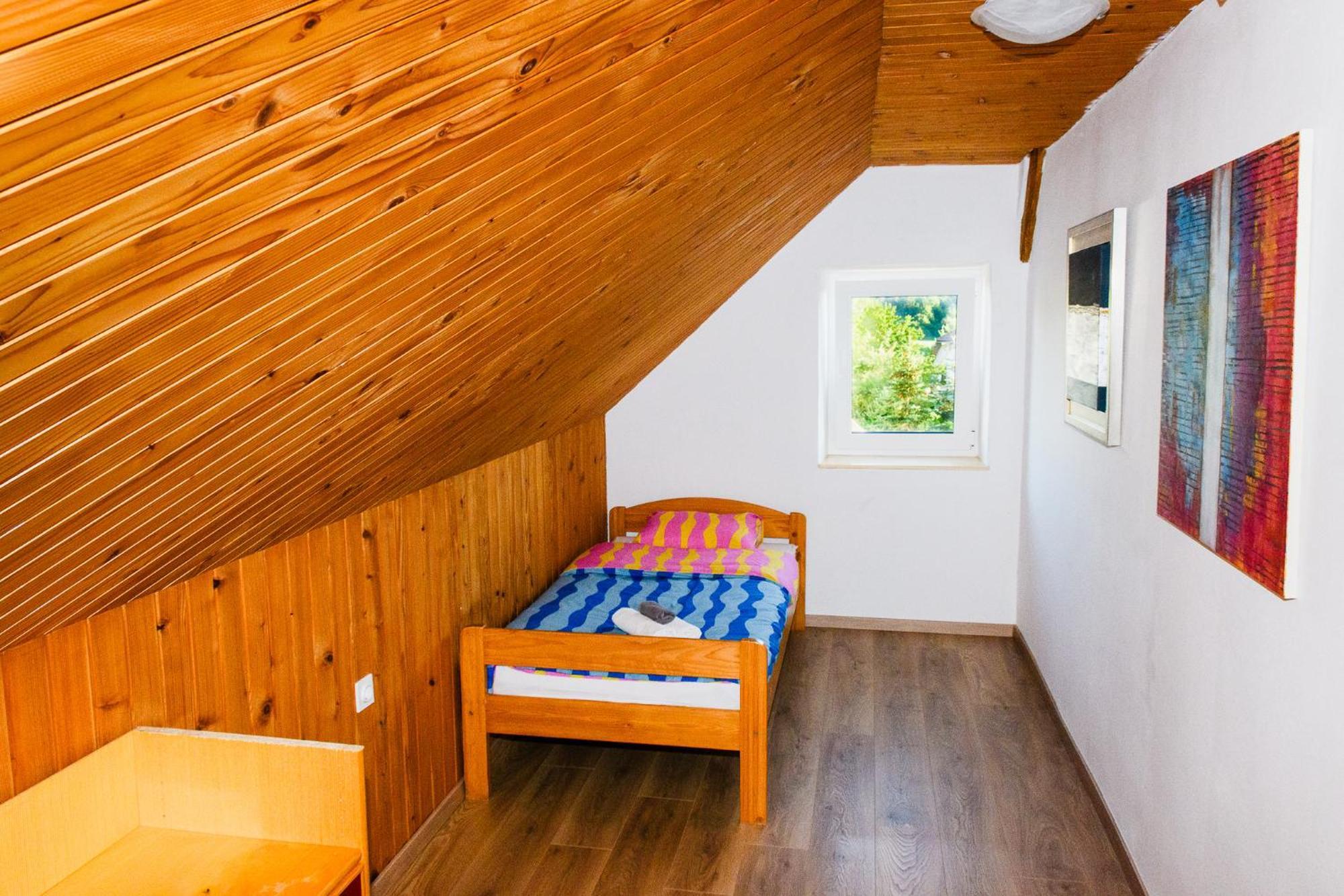 Laas Art Gallery Stari Trg pri Lozu Buitenkant foto